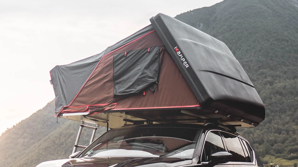 Skycamp Dachzelt auf dem Mercedes Vito